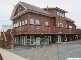 34 Dupont Ave, Seaside Heights, NJ 08751