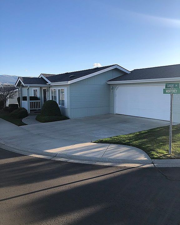 1st image of 523 Monterey Dr