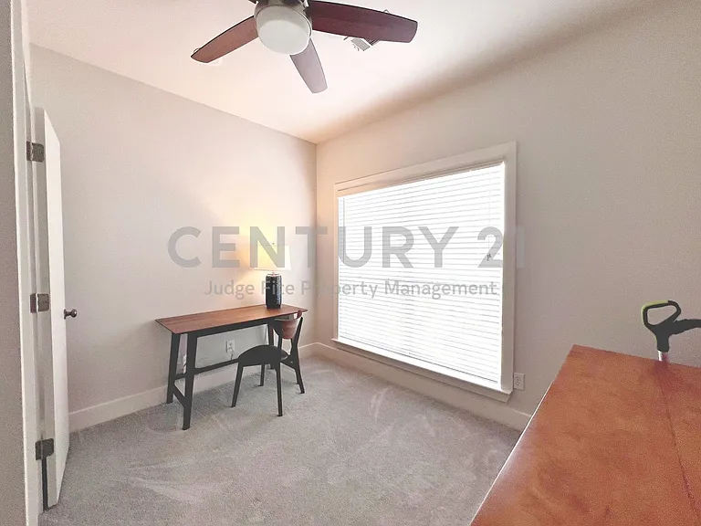 4830 Cedar Springs Rd #13 — Photo 14