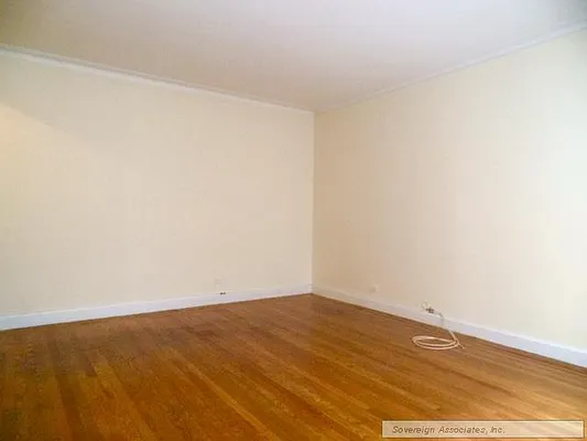 Rented by Sovereign Associates | media 7