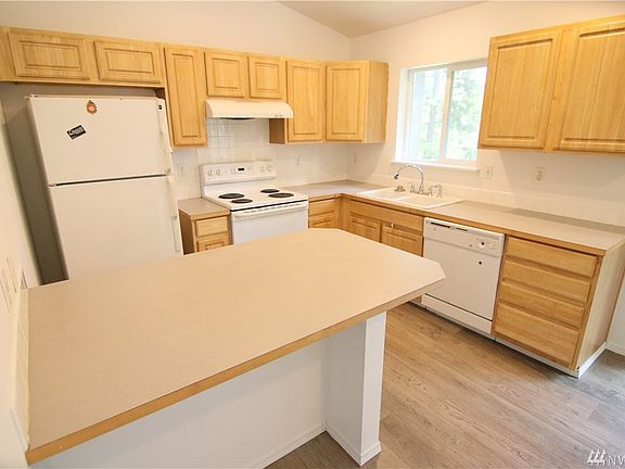 5th image of 20305 117th St E