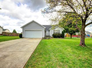 768 Helmwood Cir, Mount Washington, KY 40047
