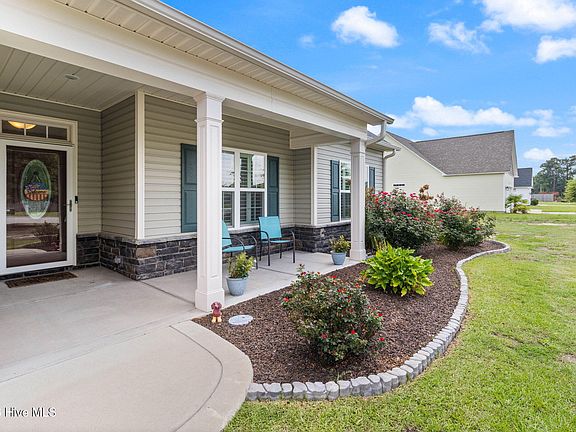 3rd image of 1007 Cy Williams Boulevard