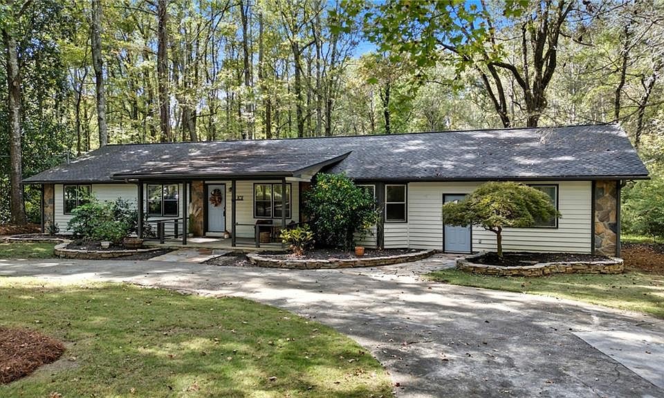 1st image of 707 Sherwood Dr