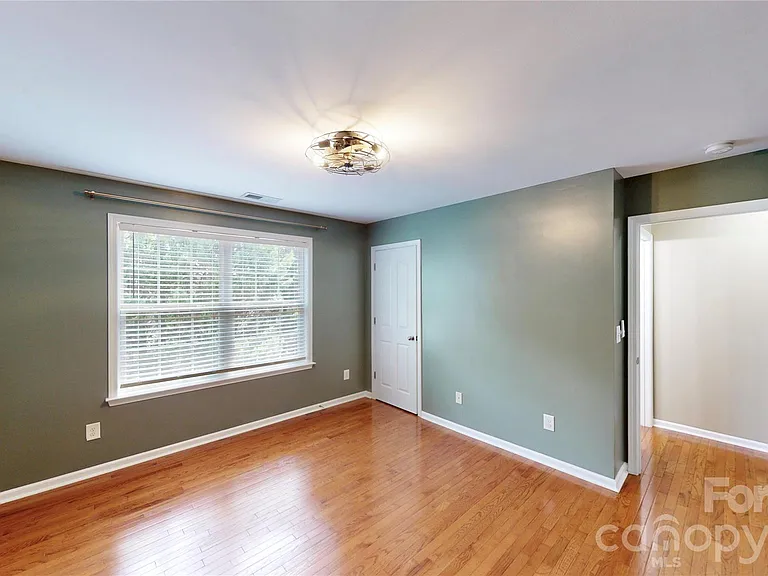 1505 Aringill Ln — Photo 30