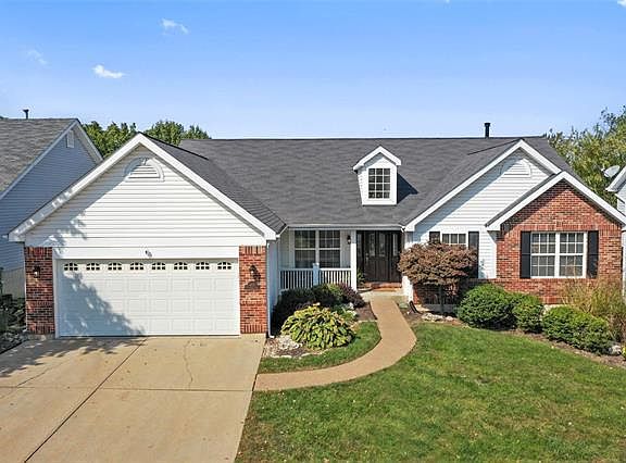 2nd image of 4835 Crosswood Dr