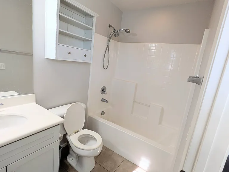 1401 University Cir — Photo 13