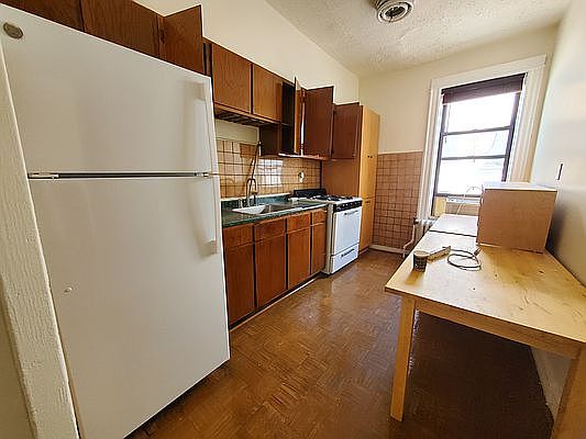 2nd image of 32-15 Broadway #3