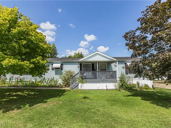 5725 Sherbourne Dr SW, Canton, OH 44706