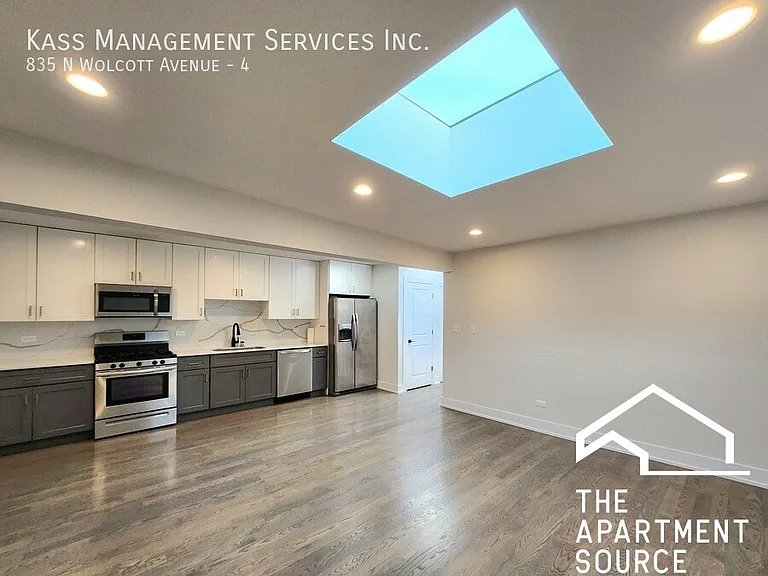 837 N Wolcott Ave #4 — Photo 1