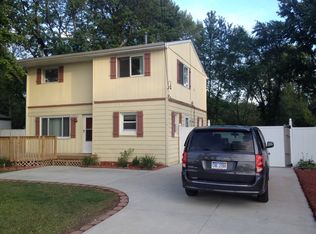 1773 W Auburn Rd, Rochester Hills, MI 48309