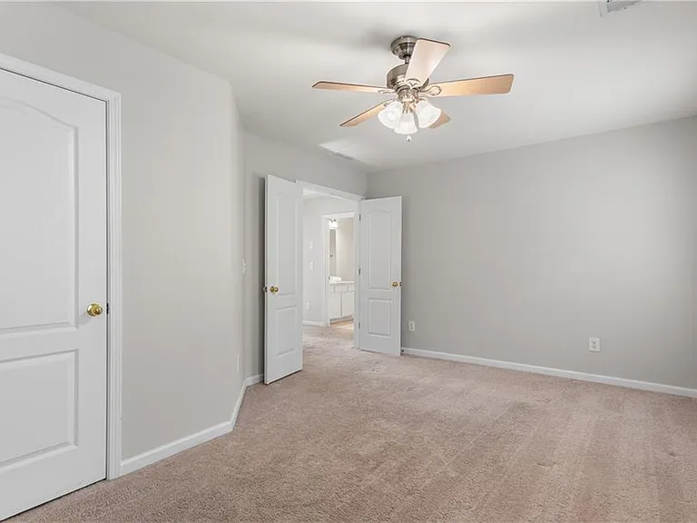5325 Plymouth Pl — Photo 46
