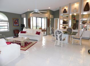 5251 Europa Dr APT F, Boynton Beach, FL 33437
