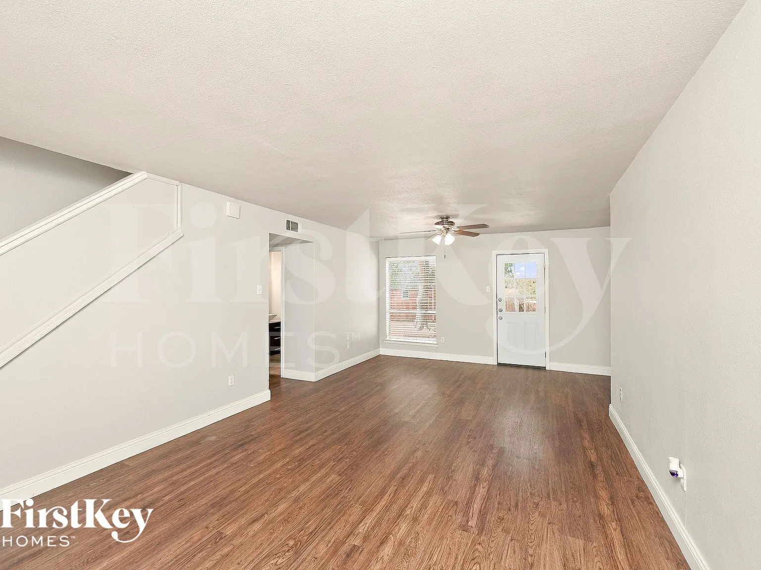 5 bed, 3.0 bath, 2185 sqft, $2,390 — Photo 4