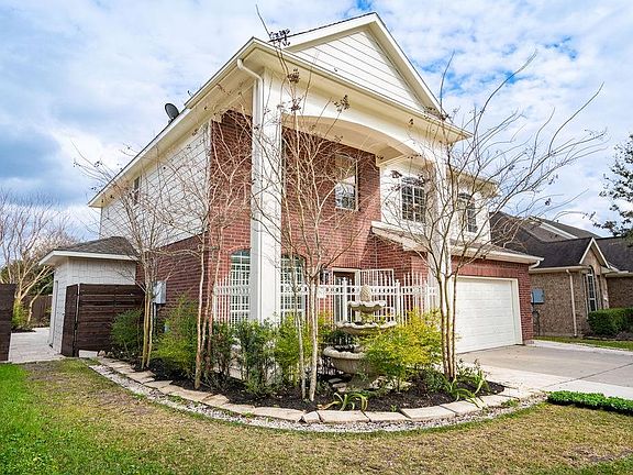 5th image of 10015 Lizette Ct