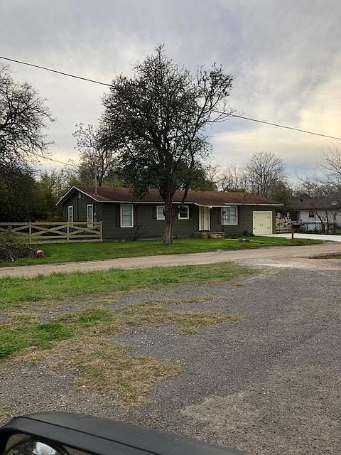 1st image of 712 S Erkel Ave