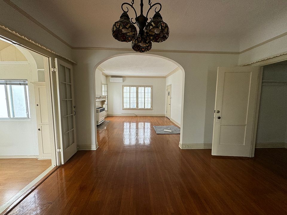 1st image of 936 S Norton Ave APT 3
