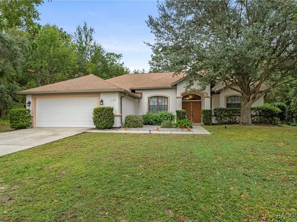 1709 E Hartford St, Inverness, FL 34453