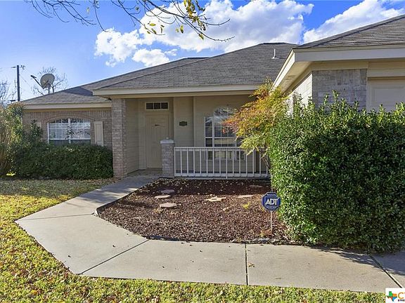 2nd image of 110 Vela Way