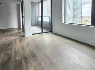 2920 Highway 7 Rd #1307, Vaughan, ON L4K0H8