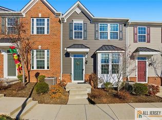 1205 English Ln, Parlin, NJ 08859