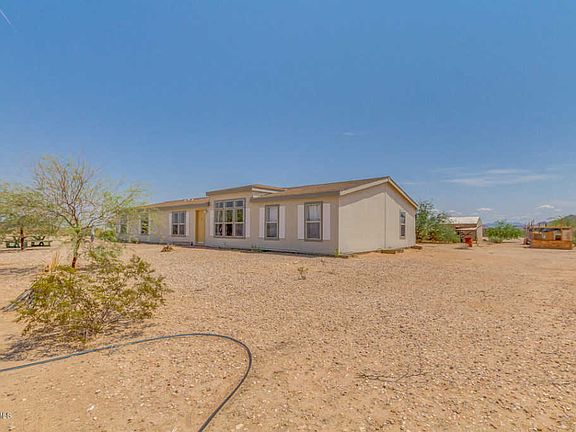 2nd image of 54825 W Hart Pl