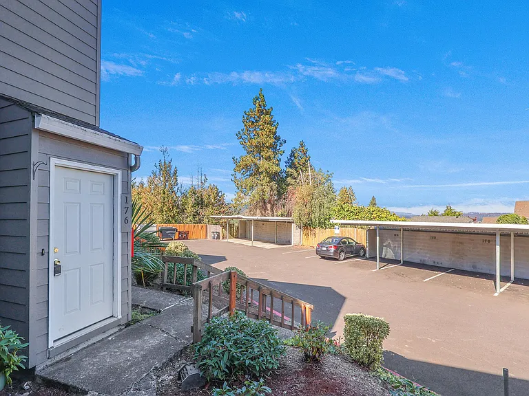 186 Molalla Ave #186 — Photo 24