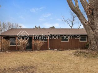 141 Queenswood Rd, Bolingbrook, IL 60440