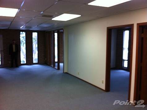 125 Mission Interior