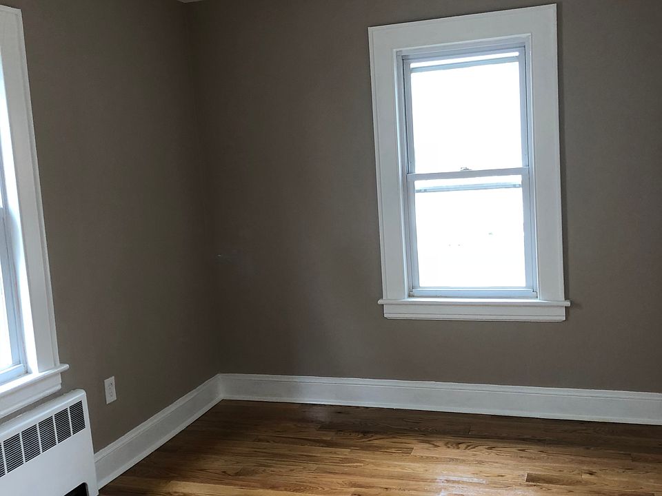 1st image of 4518 Murdock Ave