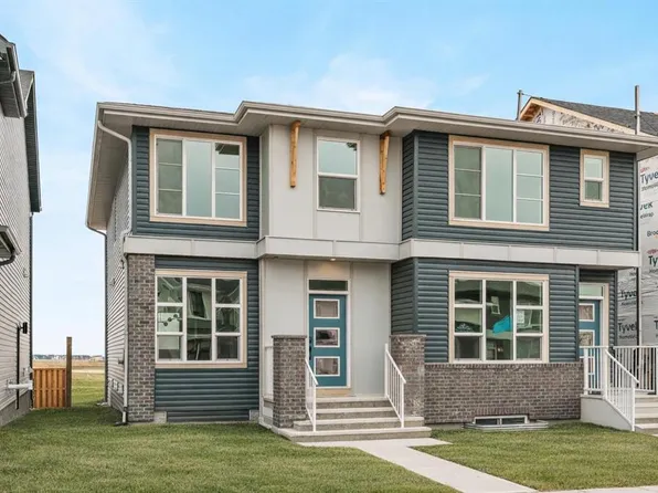 19760 SW 45th St SE, Calgary, AB T3M 2Z1