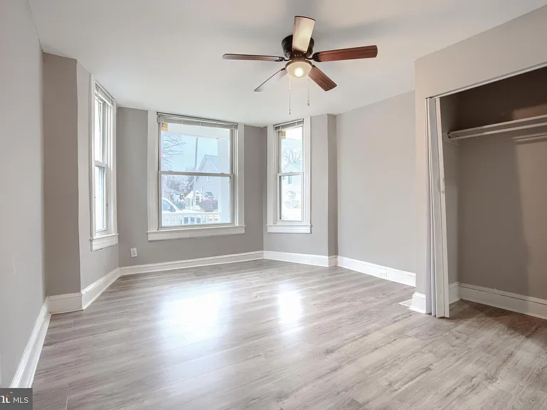 3807 Fleetwood Ave #1 — Photo 9