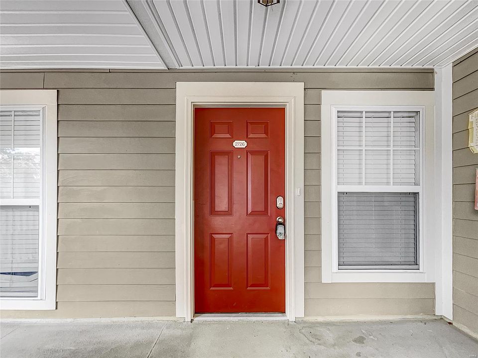 1st image of 2726 McKnight Crossing Ct