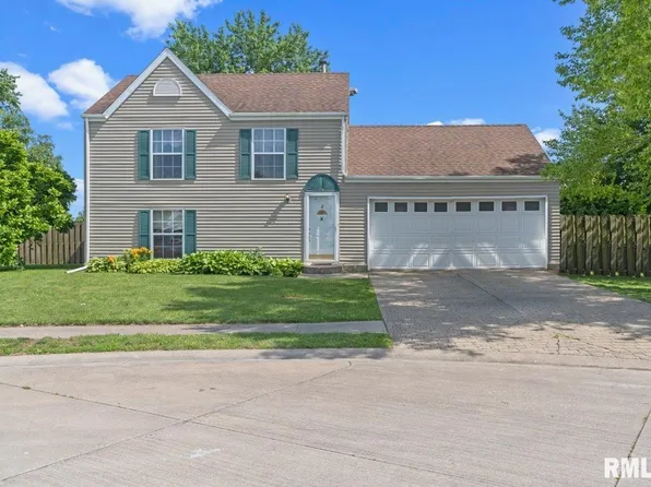 4 Chafe Ct, New Berlin, IL 62670