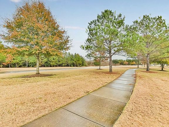 4th image of 18315 Holts Landing Dr