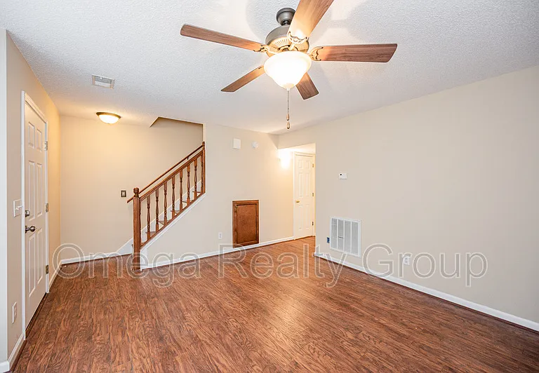 5216 Falling Creek Ln — Photo 7
