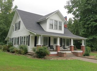 439 Lake View Rd, Henderson, NC 27537