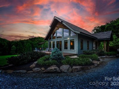 55 Maynards Way, Hendersonville, NC, 28792