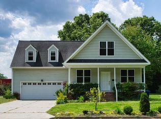 9 San Jose Dr, Newport News, VA 23606