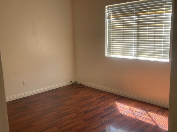 (undisclosed Address)