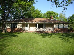 7875 S Linden Ln, Parma, OH 44130