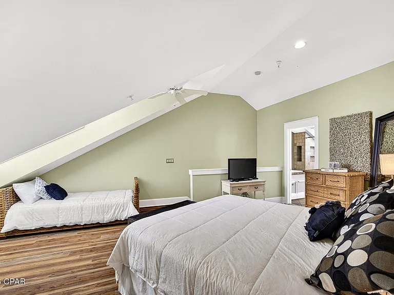 111 Carillon Market St #303 — Photo 15