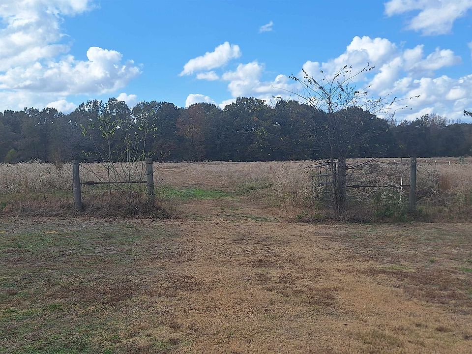1st image of County Road 3070