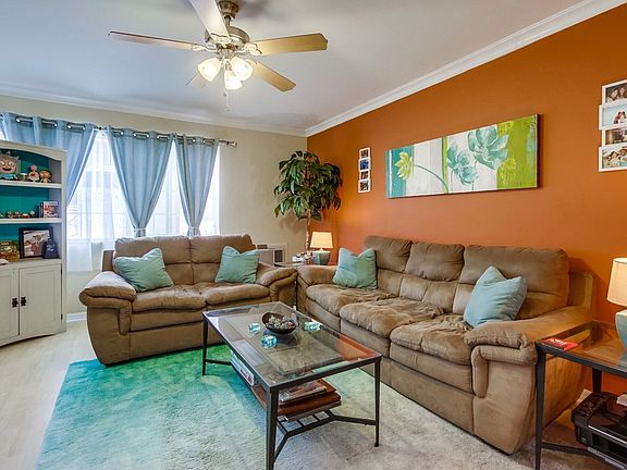 3rd image of 853 Thomas Ave APT 14