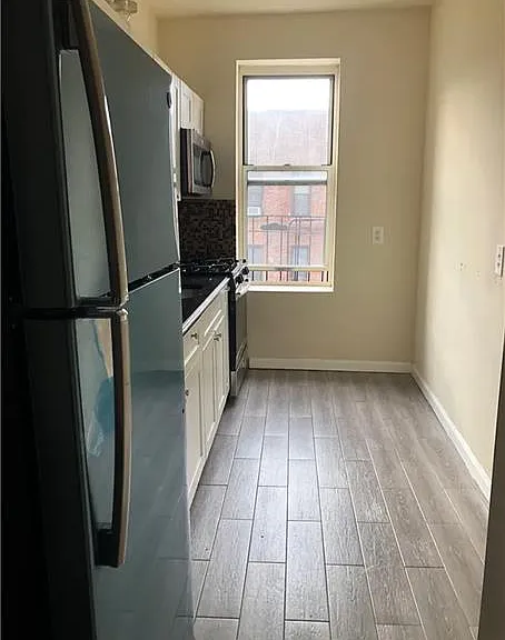 6409 Bay Pkwy #6 — Photo 1