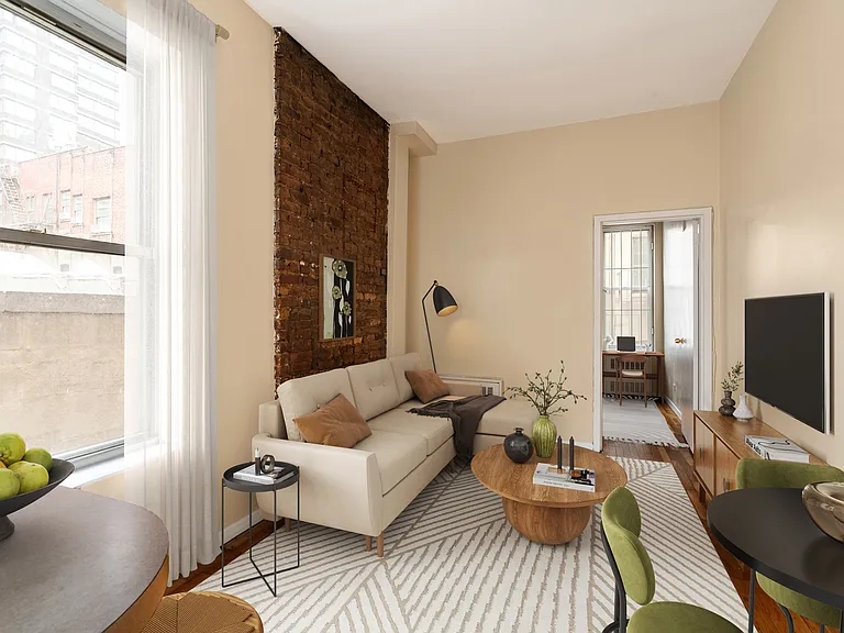 331 E 33rd St #3B — Photo 3