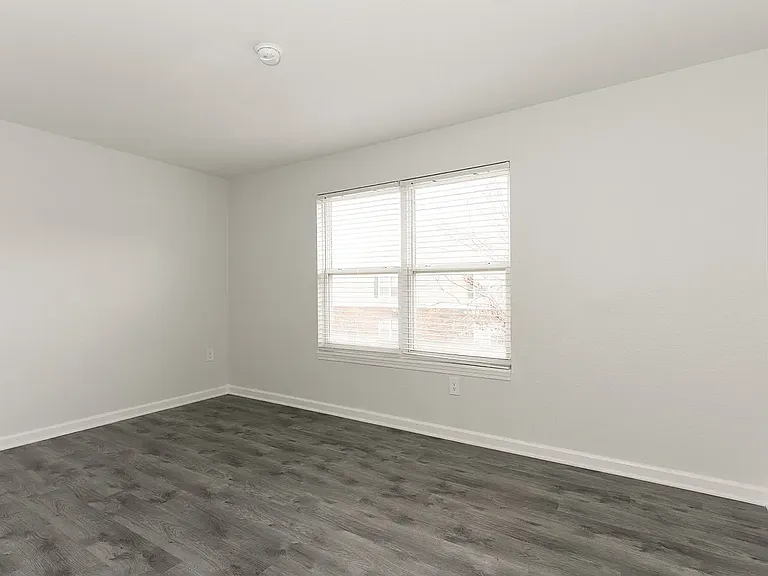 3833 Hoosier Woods Ct — Photo 15