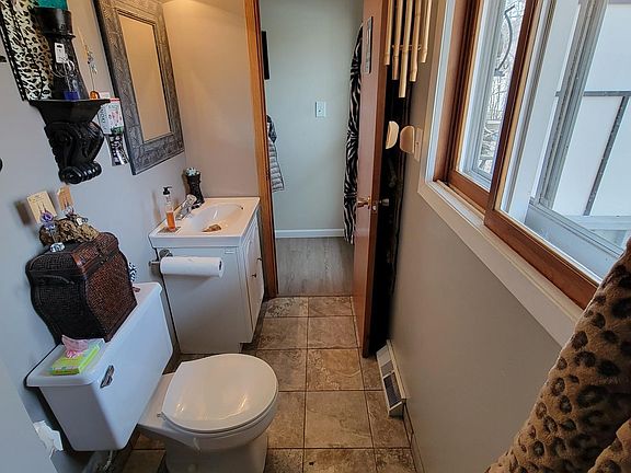 5th image of 16633 21st St S