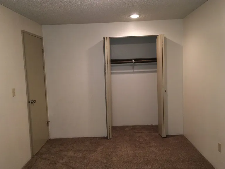 Sunrise Villas Apartments — Photo 8
