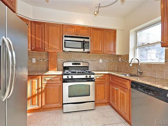2nd image of 4131 Grace Ave